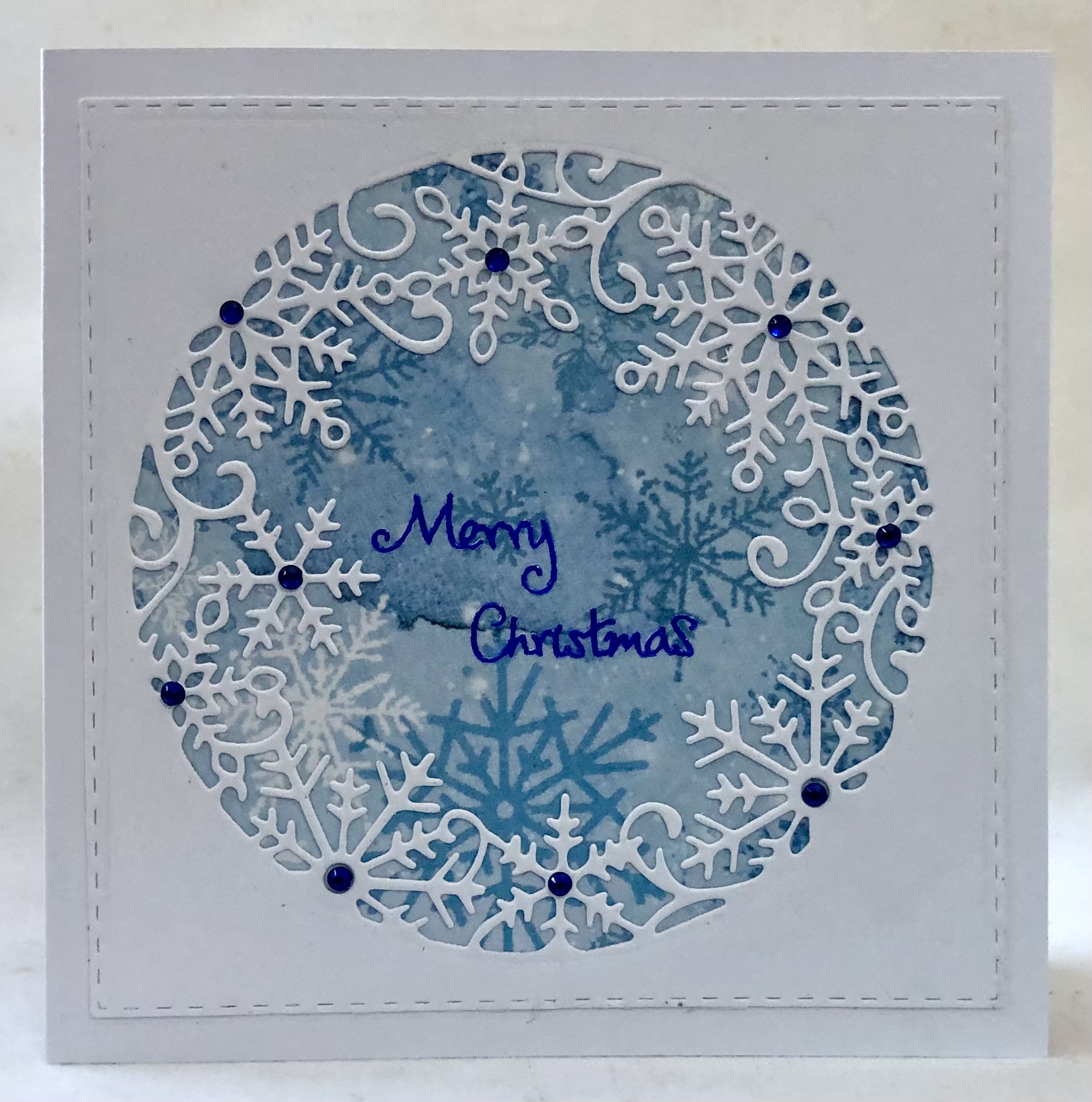 Snowflake Circle Card - Image 1